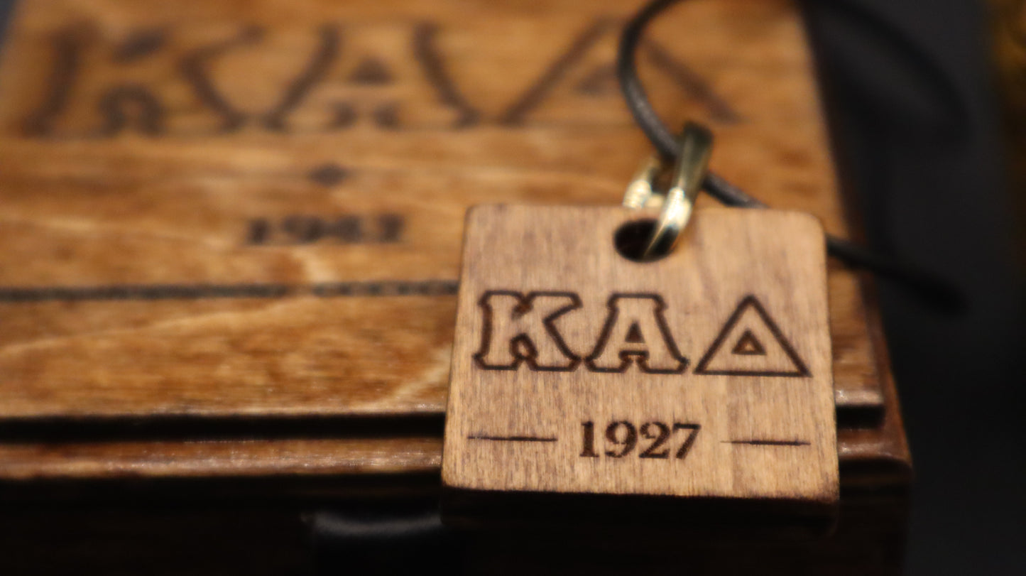 Heritage pendant necklace